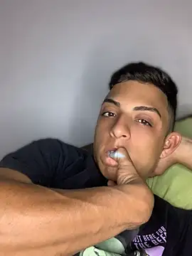 Bruslima2 online show from April 15, 2:33 am