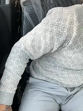 shivani0999 online show from January 9, 10:53 am