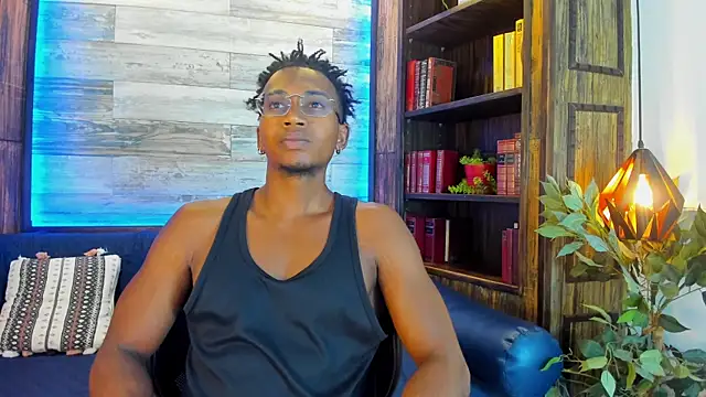Snapshot of JamalMyst chatting on February 16, 11:59 pm JamalMyst online show from February 16, 11:59 pm