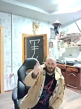 TattooedDick92 online show from December 20, 1:35 am