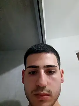 Nicolas3091 online show from March 8, 7:51 pm