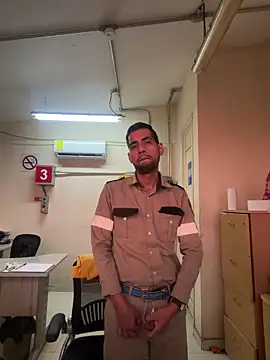 EnriquePersian197 online show from February 13, 12:17 am