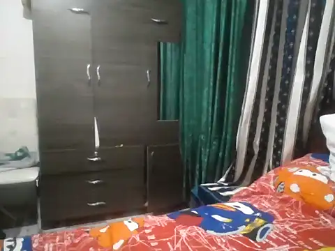 juanklkkp online show from October 7, 2:04 am