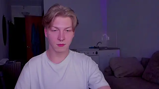 TheMikeSever online show from November 19, 6:52 pm