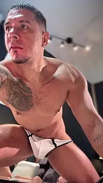 MassimoWalton2 online show from January 12, 2:54 pm