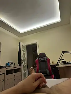 31cektirenbatuu online show from February 19, 11:23 pm