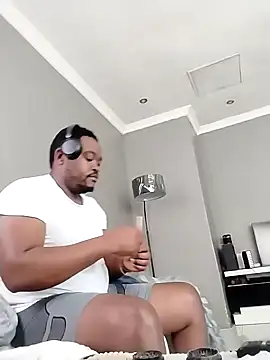 ZamaGhost online show from April 25, 9:12 am