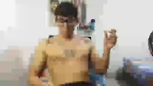 Dillom420 online show from February 22, 4:51 am