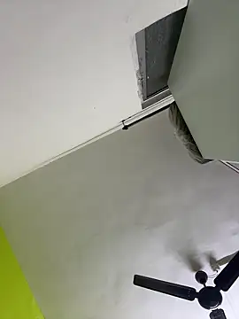 Snapshot of SinfulSensation chatting on January 10, 5:13 pm SinfulSensation online show from January 10, 5:13 pm