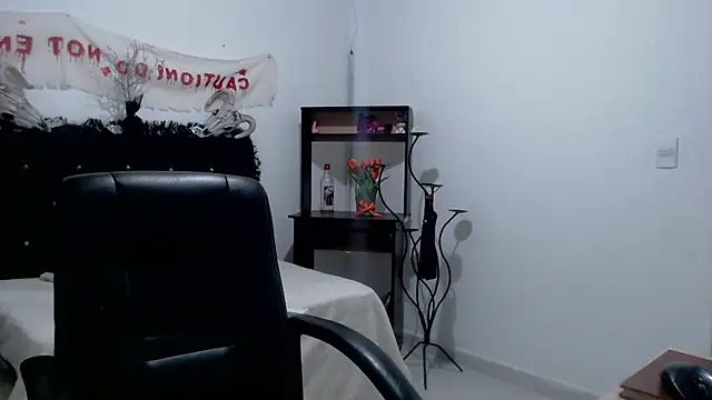 Jeam hot online show from October 30, 9:49 pm