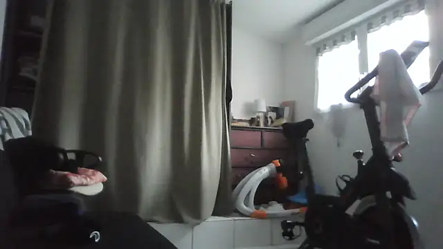 naturiste974 online show from April 13, 6:03 am