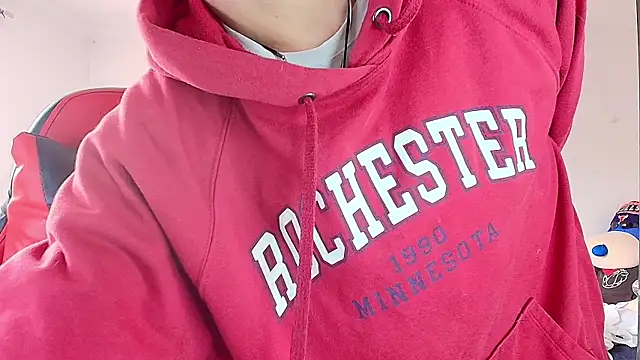 twink sebas  online show from December 17, 3:08 pm