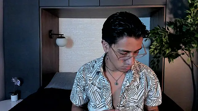 Andy Joy  online show from December 21, 11:51 am