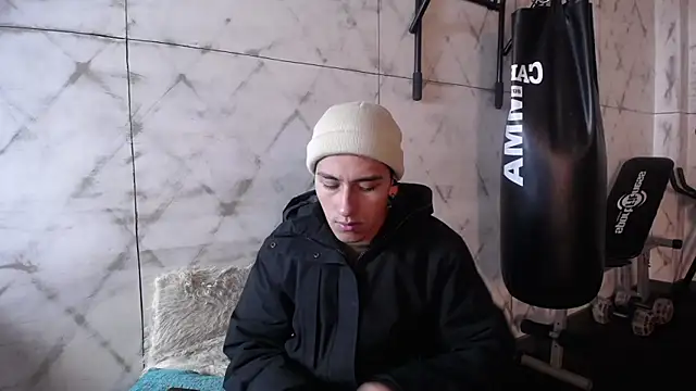 Andy Joy  online show from February 15, 10:13 am