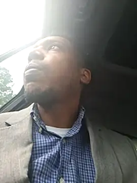 bigboytoy912 online show from April 5, 6:15 pm