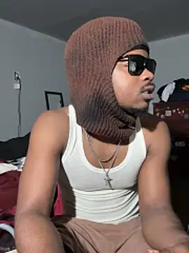 SluttyLyfe4L online show from January 6, 5:28 pm