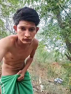 Valentinacuc online show from April 9, 11:05 am