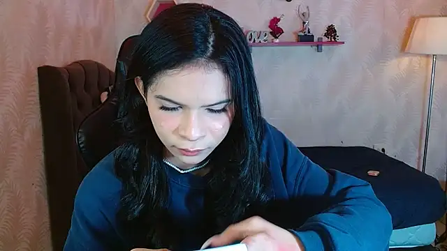 Snapshot of andy_bell_x chatting on September 27, 2:37 pm andy bell x online show from September 27, 2:37 pm