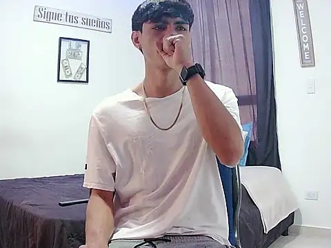 harrytomson 1 online show from November 26, 6:22 pm