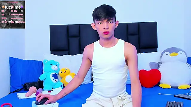 Tonny twink  online show from March 9, 9:57 am