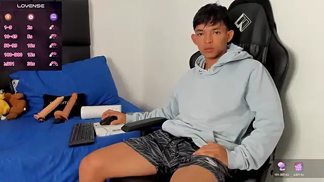 Tonny twink  online show from February 1, 10:41 pm