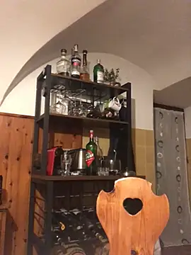 Snapshot of lostile8 chatting on January 8, 11:09 pm lostile8 online show from January 8, 11:09 pm