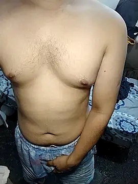 Snapshot of Gasparin32 chatting on March 19, 5:19 am Gasparin32 online show from March 19, 5:19 am