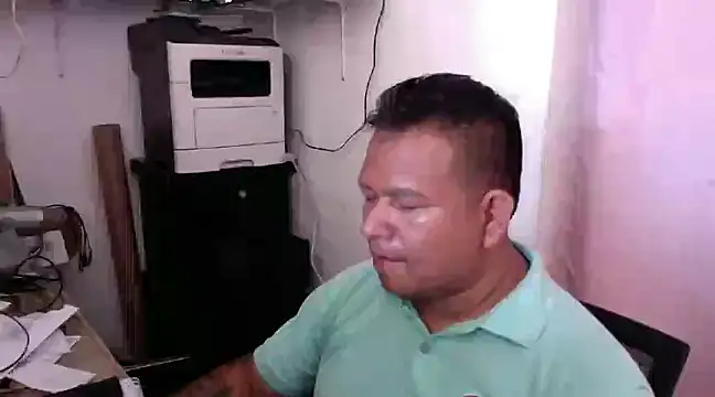 Snapshot of siatodo02 chatting on December 11, 12:49 pm siatodo02 online show from December 11, 12:49 pm