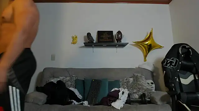 julian wallace online show from November 2, 6:45 pm