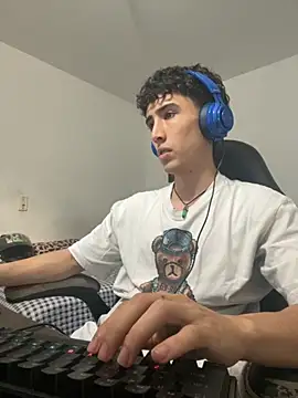 gojo satoru 18 online show from October 21, 4:54 pm