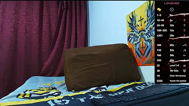 Thomass00 online show from October 24, 12:24 am