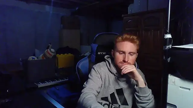 kingoffootfetish online show from November 21, 6:34 am