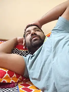 L9vefromAkhil online show from April 11, 4:41 am