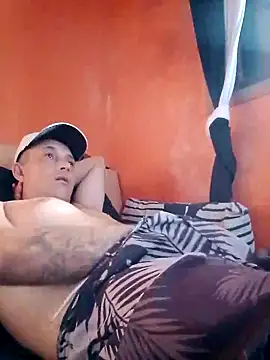 Snapshot of Fabiocapao01 chatting on February 22, 8:15 pm Fabiocapao01 online show from February 22, 8:15 pm