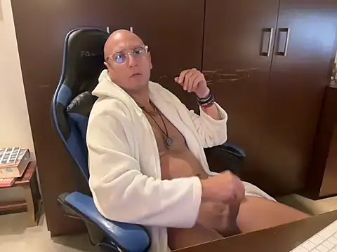 alanan881 online show from February 21, 4:07 am