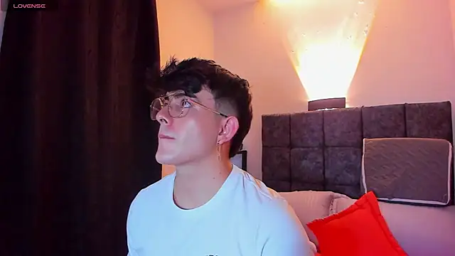 nolan twink1 online show from October 8, 2:27 am