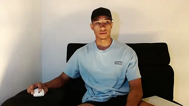 JacksonCooper1 online show from March 22, 7:09 pm