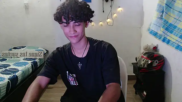 jake willianss online show from December 19, 5:51 am