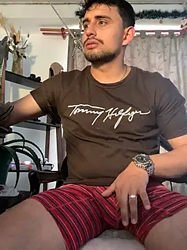 Aaron hot2 online show from December 22, 9:42 pm