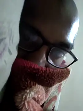 Tomato boy online show from February 5, 1:00 pm