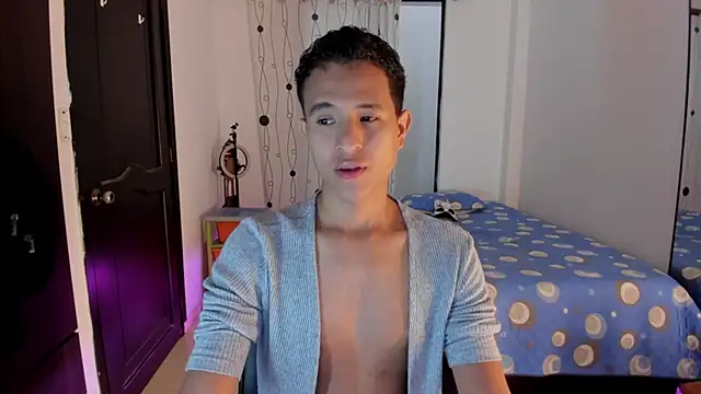 Snapshot of alessandro_wizard chatting on March 3, 2:42 pm alessandro wizard online show from March 3, 2:42 pm