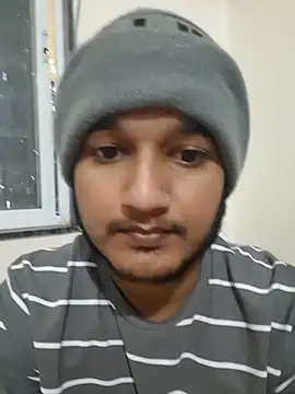 Snapshot of Jonrobinso chatting on December 10, 11:10 pm Jonrobinso online show from December 10, 11:10 pm