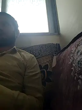 Snapshot of Jonrobinso chatting on December 2, 12:05 pm Jonrobinso online show from December 2, 12:05 pm