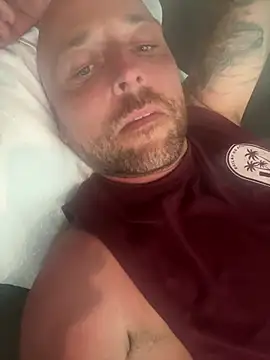 MADE IN LONDON online show from February 16, 9:37 am