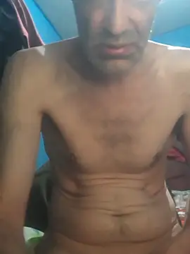 hugosafado333 online show from September 9, 2:00 am