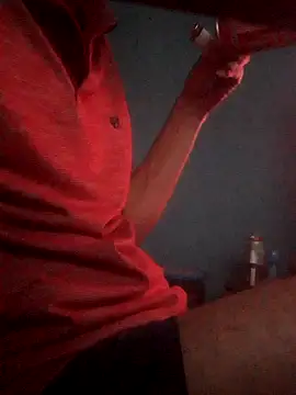 hugosafado333 online show from October 19, 8:50 am