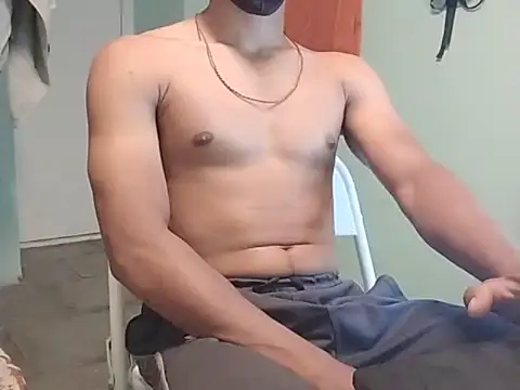 Snapshot of vicky0805 chatting on March 19, 10:11 am vicky0805 online show from March 19, 10:11 am