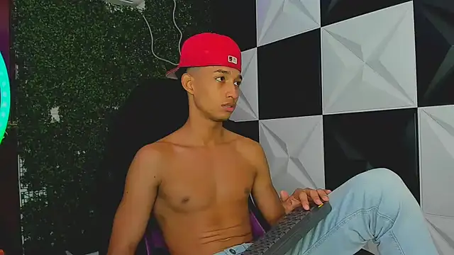 jose sexycumm online show from September 23, 9:25 pm