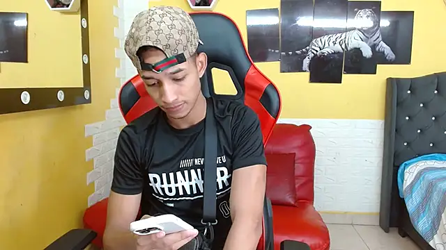 jose sexycumm online show from October 5, 7:18 pm