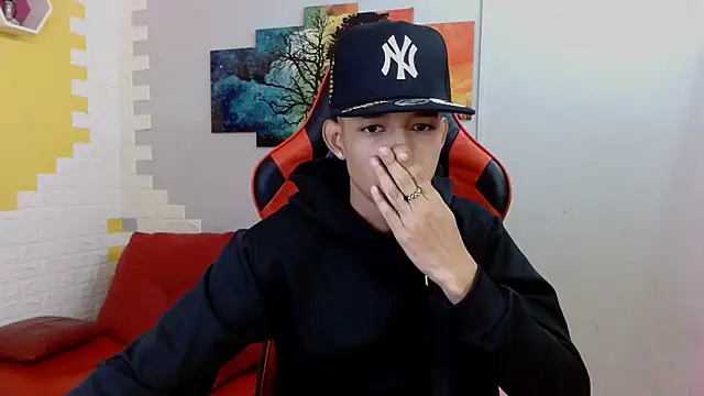 jose sexycumm online show from February 26, 7:36 pm